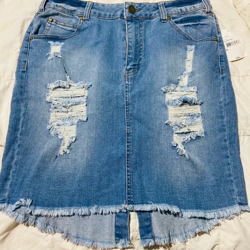 Blue Jean Skirt Size: 11 NWT